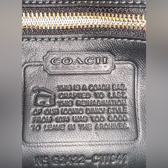 Coach Dinky - Picture 6 of 8